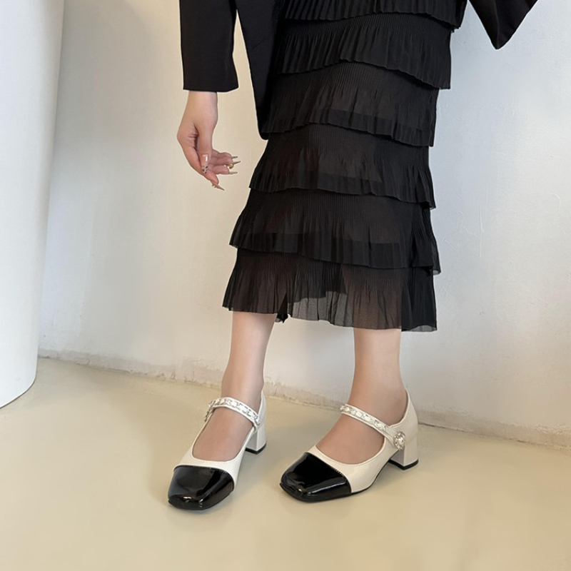 2026 Pearl Clasp Thick-Topped  - Women Formal Wear Black And White 리뷰 및 가격