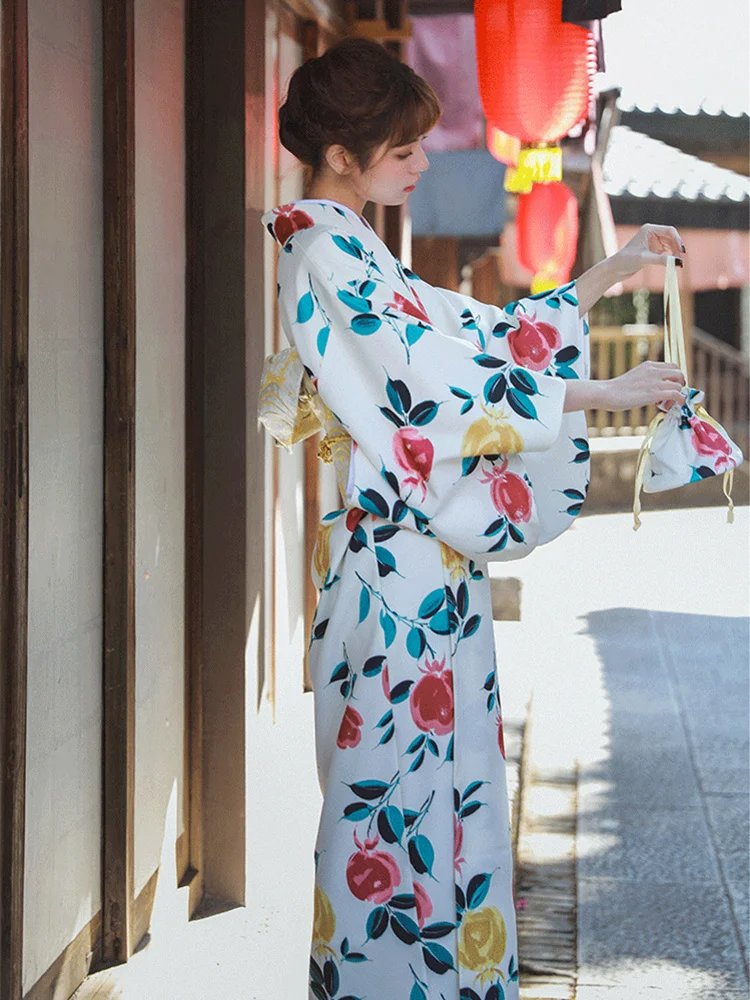 Women's Japanese Kimono Retro  - Japanese Women Formal Wear 리뷰 및 가격